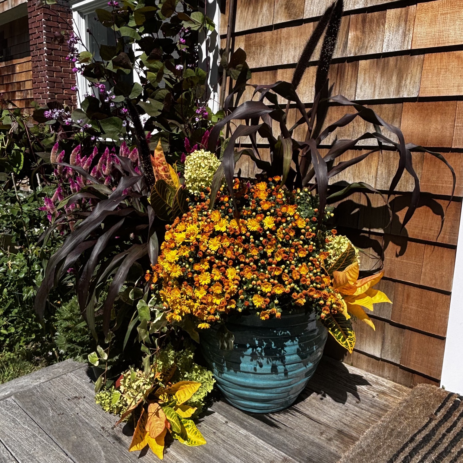 Fall planter detail